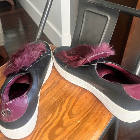 Michael Kors Black & Burgundy Fur Pom Sneakers – Size 8.5 – Statement Shoes - Picture 4 of 4